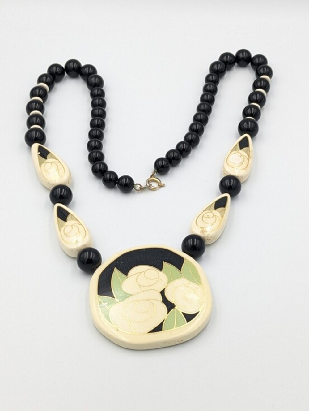 5/25$  Vintage Hand Painted Signed Japan Ceramic Rose Design Bead Necklace